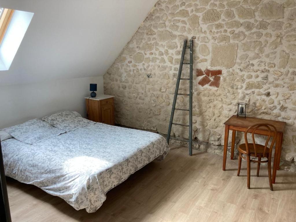 Le Gite De Moquesouris Nazelles-Negron Exteriér fotografie